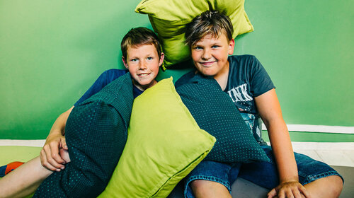 Zwei Jungen in der Tagesgruppe "Ecke 7"